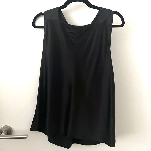 Theory Twist Neck Silk Top in Black Size Large - Picture 2 of 3